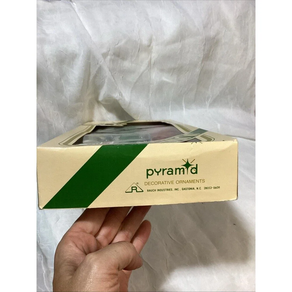 Pyramid Collection this vintage